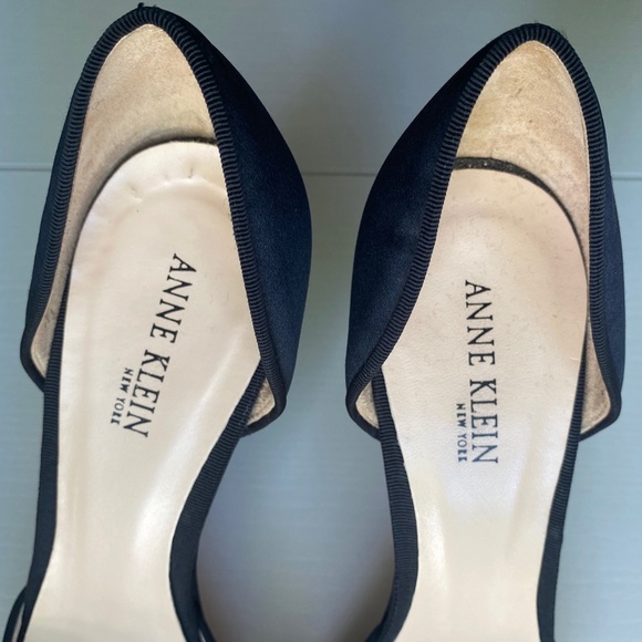 Anne Klein Women's Black Satin Stiletto Pumps Jeweled Detail Size 7M - Picture 7 of 15